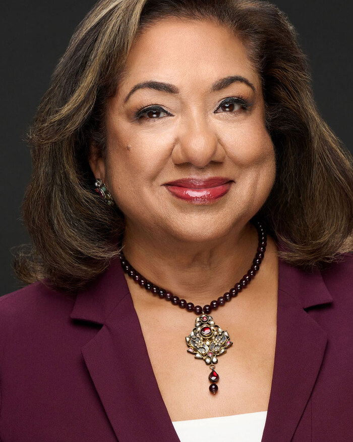 Portrait of Anu Aiyengar